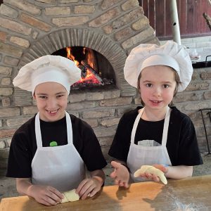 MALI UMETNICI U PEKARSKOJ RADIONICI (28)