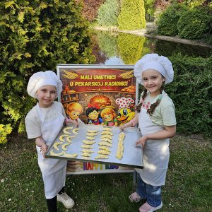 MALI UMETNICI U PEKARSKOJ RADIONICI (33)