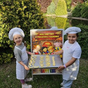 MALI UMETNICI U PEKARSKOJ RADIONICI (36)