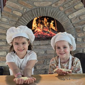 MALI UMETNICI U PEKARSKOJ RADIONICI (39)