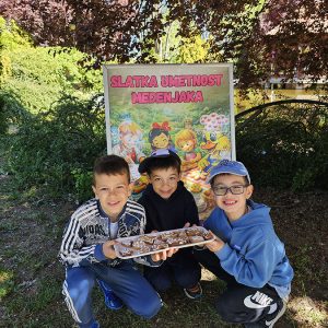 MEDENI MIRISI IZ NAŠE KUHINJE (20)