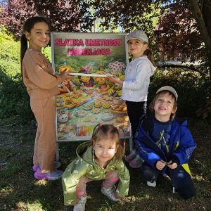 MEDENI MIRISI IZ NAŠE KUHINJE (22)