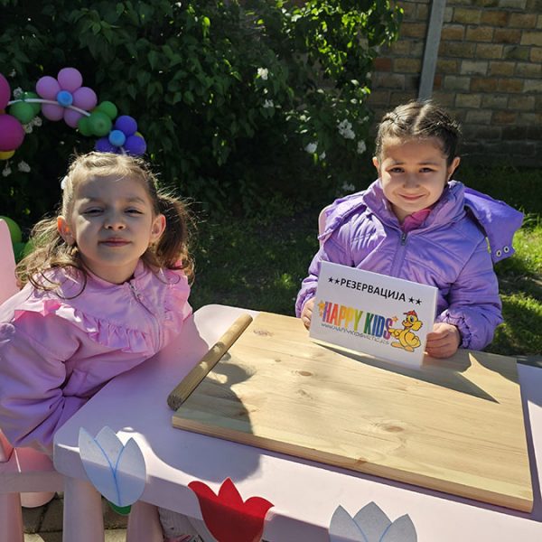 MIRISNE USPOMENE IZ DEČIJE KUHINJE (1)