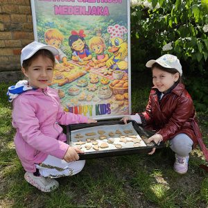 MIRISNE USPOMENE IZ DEČIJE KUHINJE (26)