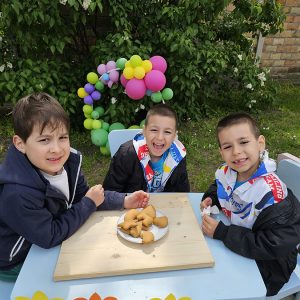 MIRISNE USPOMENE IZ DEČIJE KUHINJE (30)