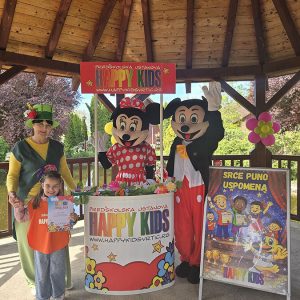 SRCE PUNO USPOMENA (5)