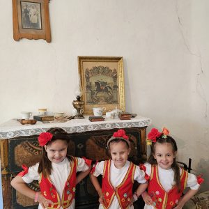 U SVETU TRADICIJE (35)