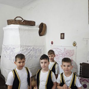 U SVETU TRADICIJE (48)