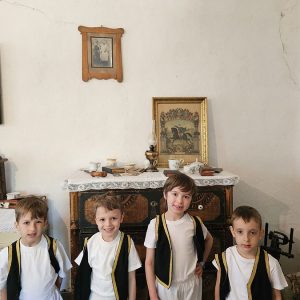 U SVETU TRADICIJE (51)