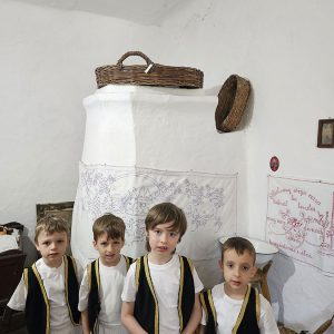 U SVETU TRADICIJE (56)