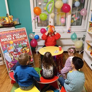 VEČE MALIH KLOVNOVA HK1 (17)