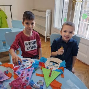 VEČE MALIH KLOVNOVA HK1 (38)