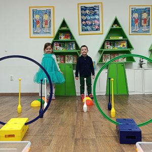 VEČE MALIH KLOVNOVA HK4 (16)