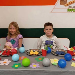 VEČE MALIH KLOVNOVA HK4 (4)