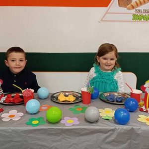 VEČE MALIH KLOVNOVA HK4 (7)