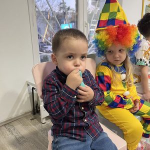 VEČE MALIH KLOVNOVA HK5 (11)