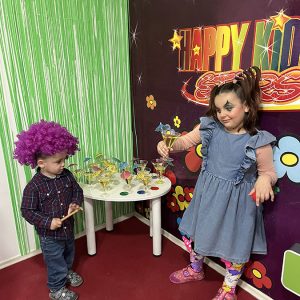 VEČE MALIH KLOVNOVA HK5 (13)