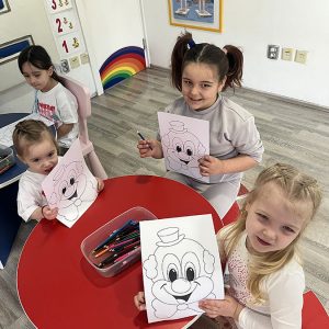 VEČE MALIH KLOVNOVA HK5 (21)