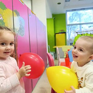 VEČE MALIH KLOVNOVA HK6 (10)