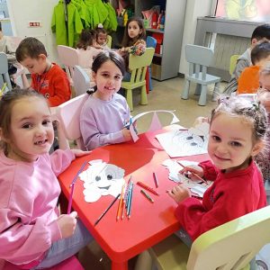 VEČE MALIH KLOVNOVA HK6 (42)