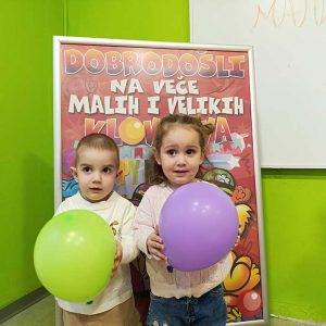 VEČE MALIH KLOVNOVA HK6 (5)