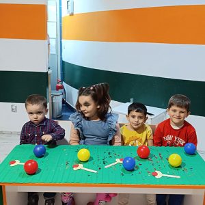 VEČE MALIH KLOVNOVA HK7 (17)