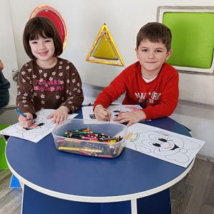 VEČE MALIH KLOVNOVA HK7 (27)