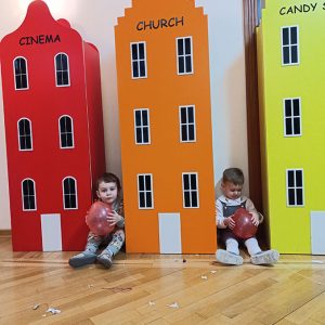 VEČE MALIH KLOVNOVA HK9 (23)