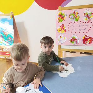 VEČE MALIH KLOVNOVA HK9 (30)