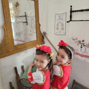 VESELI VREMEPLOV (7)