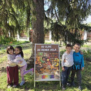 VEŠTE RUKE KOJE STVARAJU ČUDA (11)