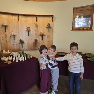 VEŠTE RUKE KOJE STVARAJU ČUDA (32)