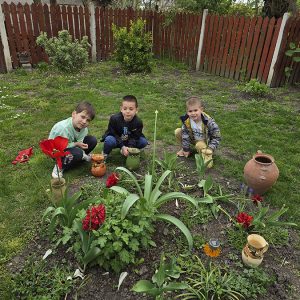 VEŠTE RUKE KOJE STVARAJU ČUDA (55)
