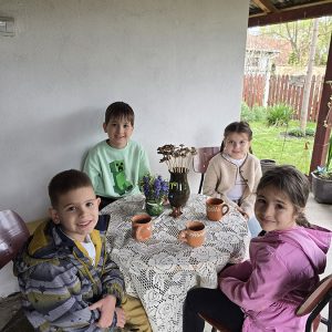 VEŠTE RUKE KOJE STVARAJU ČUDA (58)