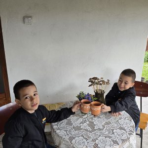 VEŠTE RUKE KOJE STVARAJU ČUDA (59)