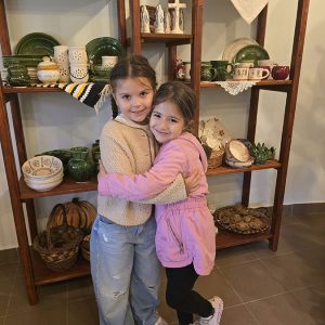 VEŠTE RUKE KOJE STVARAJU ČUDA (68)