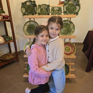 VEŠTE RUKE KOJE STVARAJU ČUDA (69)