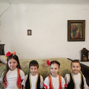 ZAVIRIMO U SVET TRADICIJE (10)