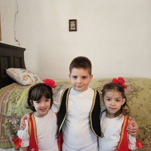 ZAVIRIMO U SVET TRADICIJE (23)