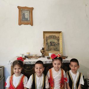 ZAVIRIMO U SVET TRADICIJE (36)