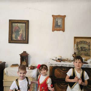 ZAVIRIMO U SVET TRADICIJE (40)