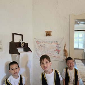 ZAVIRIMO U SVET TRADICIJE (43)