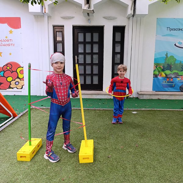 NOĆ SUPERHEROJA HK1 (1)