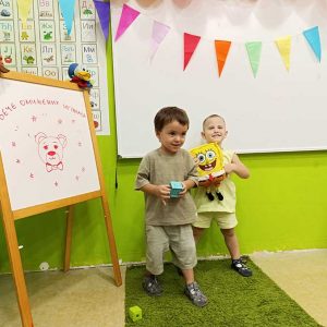 VEČE OMILJENIH IGRAČAKA HK5 (11)
