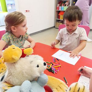 VEČE OMILJENIH IGRAČAKA HK5 (6)