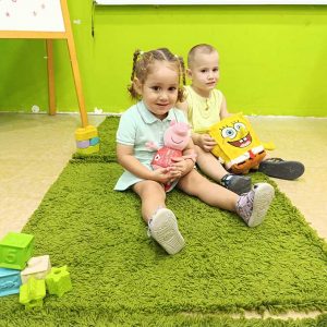 VEČE OMILJENIH IGRAČAKA HK6 (9)