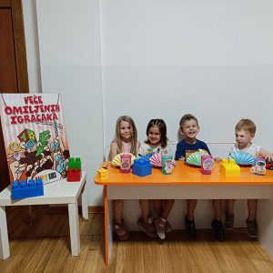 VEČE OMILJENIH IGRAČAKA HK9 (17)