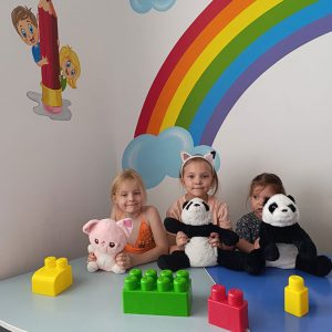 VEČE OMILJENIH IGRAČAKA HK9 (25)