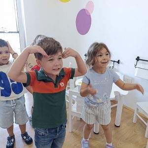 ČASOVI ENGLESKOG JEZIKA HK5 (16)