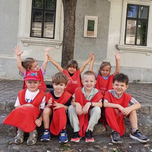 STRAH IMA ŠARENE ČARAPE HK6 (11)